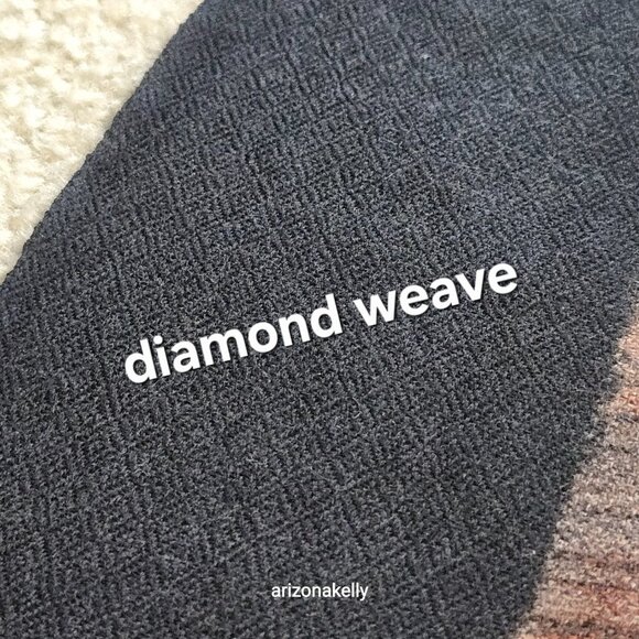 NWOT Cashmere Lightweight Scarf French Couture - Picture 3 of 15